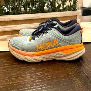 Hoka one one bondi 7 size 8.5